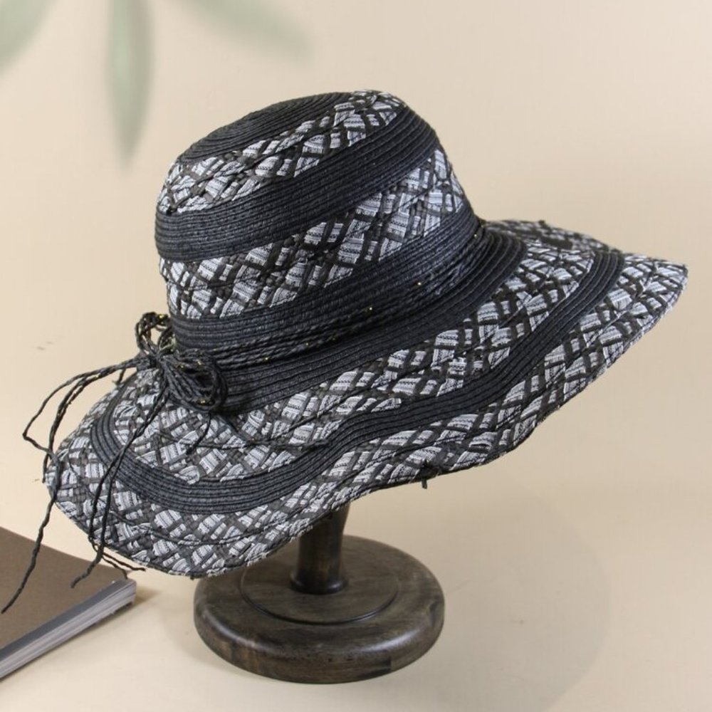 NEW BOW TIE BLACK & GREY STRAW HAT